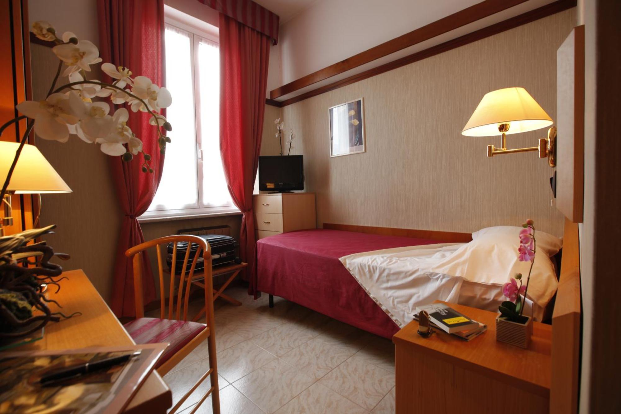 Hotel Monte Rosa Chiavari Quarto foto